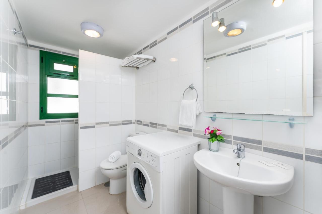 Apartamentos Marina Puerto Mogan Пуэрто-де-Моган Экстерьер фото